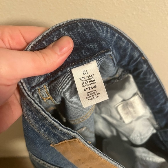 H&M Mom jeans size 6 - Picture 3 of 5